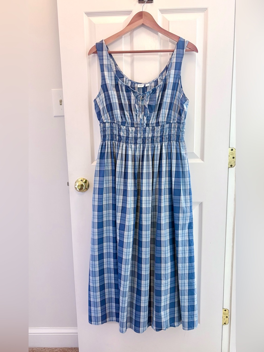 Gap Smocked Tie-Front Midi Dress